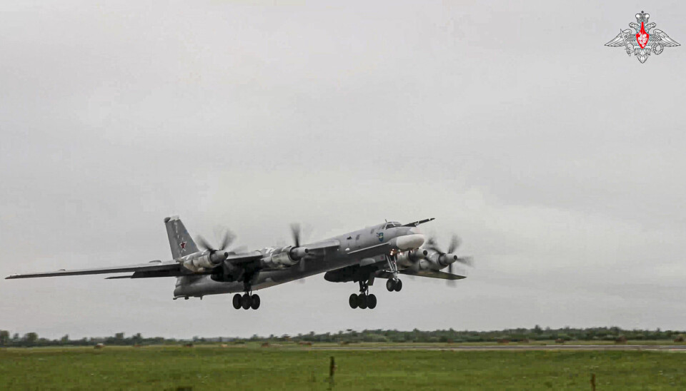 Et russisk Tu-95-bombefly avbildet i juli i fjor, i et bilde sluppet av det russiske forsvarsdepartementet i fjor. Slike fly skal ha blitt rammet av ukrainske droneangrep.